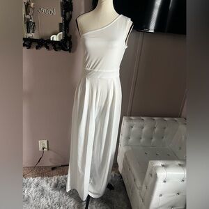 Women’s One Shoulder Jumpsuit NWOT